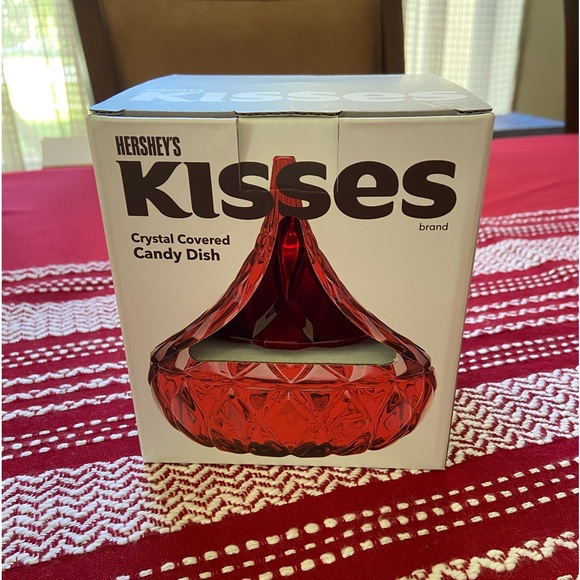 ❤️ Hershey’s Kisses Crystal 2pc. Dish ❤️ NWT - Picture 2 of 8